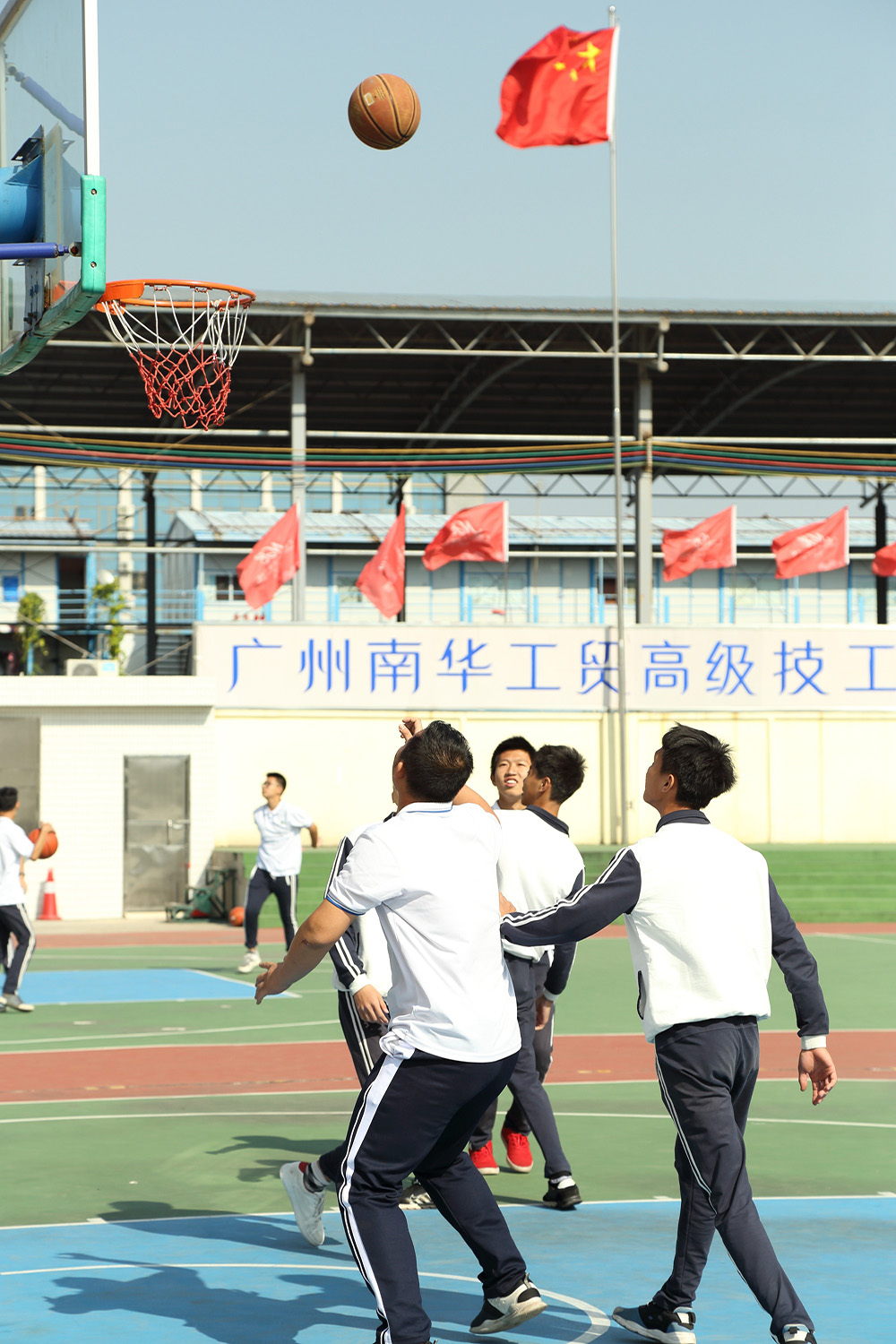 a3840145ebf81a4c17b51e87dc2a6059242da636.jpg