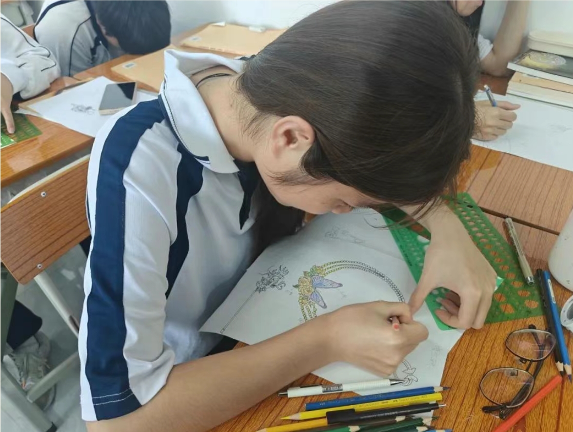 广州南华工贸技师学院